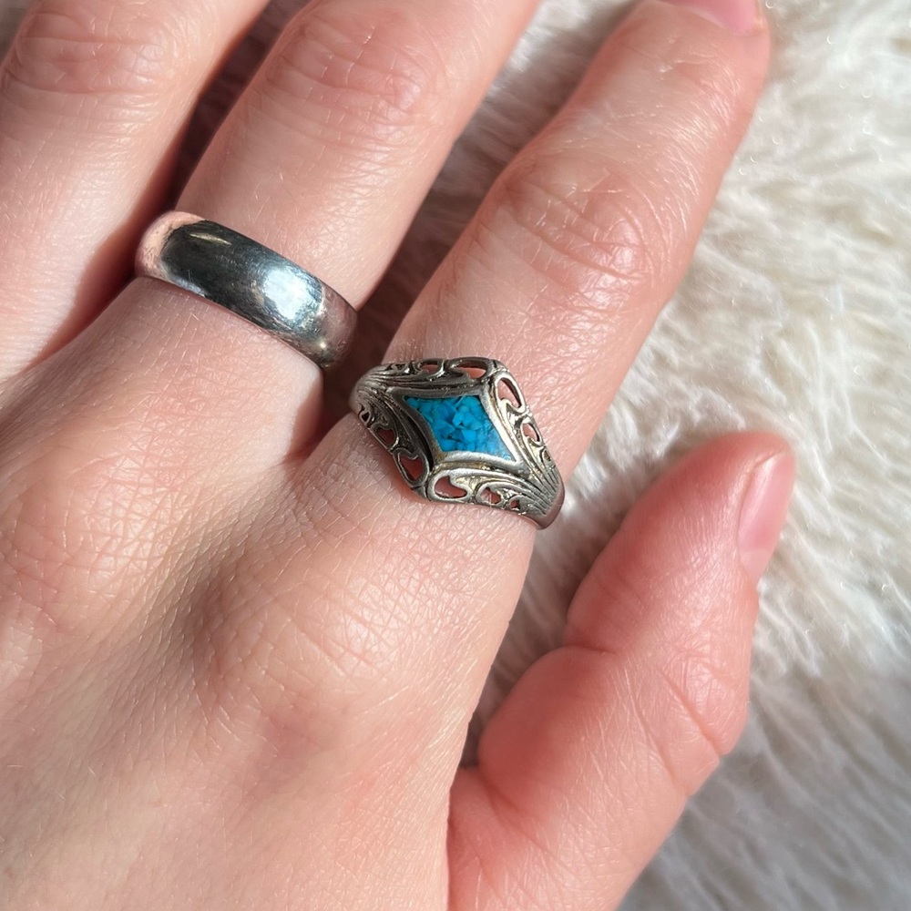 Crushed Turquoise Silver Ring